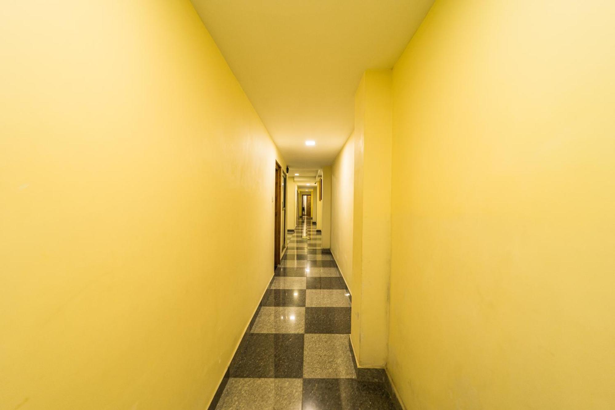 Sau Residency Hotell Kanchipuram Eksteriør bilde